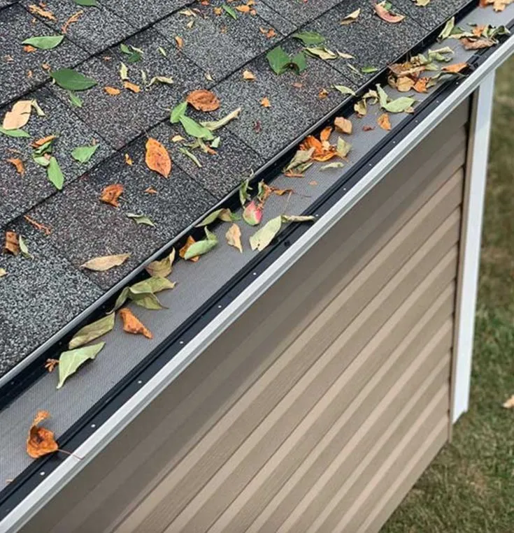 Gutter Cleaning in Darien CT Gutter Cleaning in Darien CT